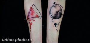 фото тату треугольник с кругом 11.12.2018 №007 - triangle with - tattoo-photo.ru